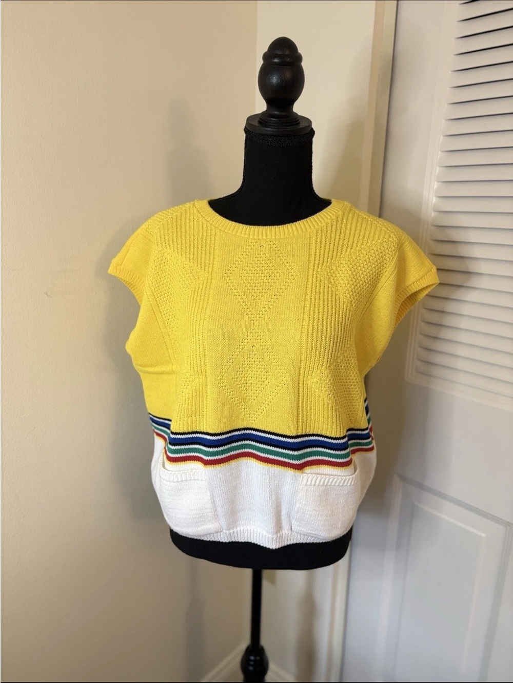 Vintage Beldoch Popper Sleeveless Sweater Top